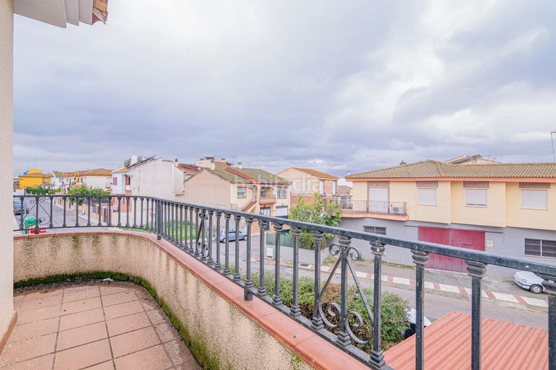 Foto e2636d87-9c5f-446f-be23-4c28de347a78. Xalet amb aparcament piscina a Atarfe