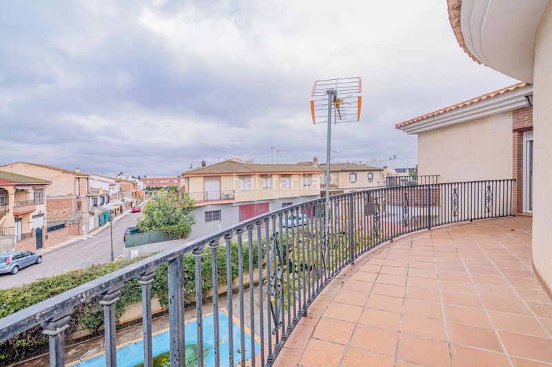 Foto e3a725c9-f898-40e9-bee2-e0006bce2fad. Xalet amb aparcament piscina a Atarfe