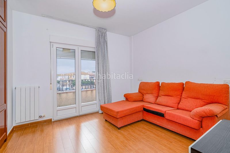 Foto ea10883a-6ec5-4542-91e9-678bf8ed8359. Xalet amb aparcament piscina a Atarfe