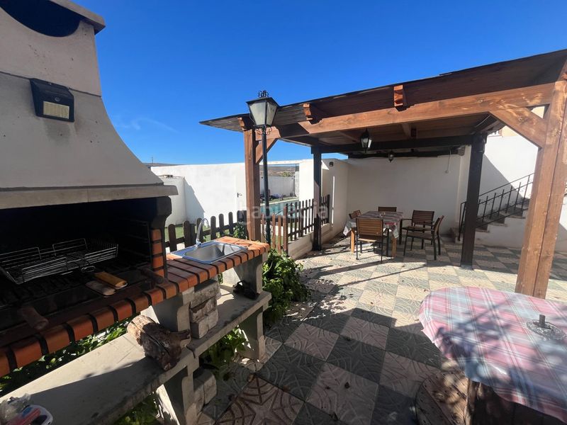 Foto 3f5bc0ec-4902-45a8-9460-dac6e3da2541. Xalet a Padul