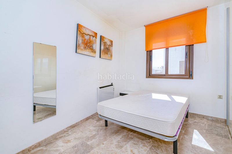 Foto e039f938-7fa2-4494-b5b2-2c8e55d94084. Pis amb calefacció aparcament a Purchil Vegas del Genil