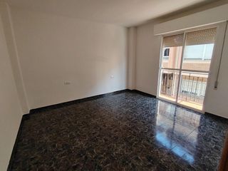 Affitto Appartamento in Calle madrid 34. Se alquila piso en armilla
