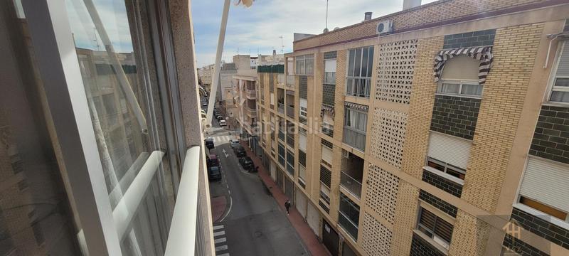 Foto 3793a8d5-7e0b-40e6-89f0-a3eba0af6a63. Appartement dans espoz y mina 54 dans Centro Santa Pola