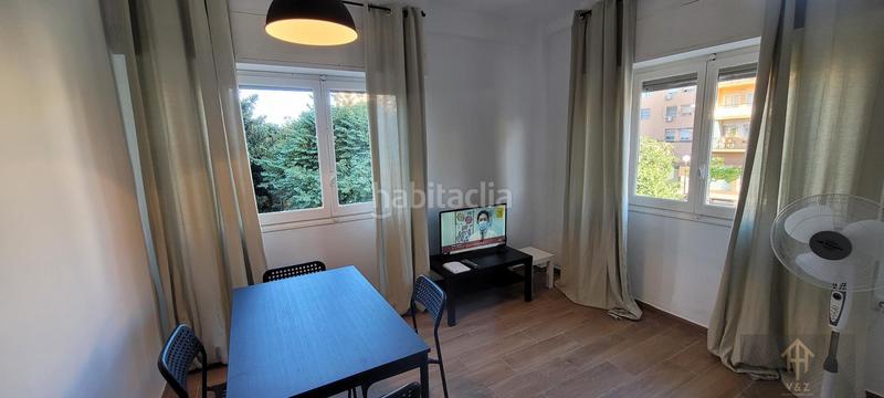 Foto 742fb27f-8ea7-4ed7-8357-bca2db59cc26. Lloguer apartament amb calefacció a Carolinas Altas Alicante