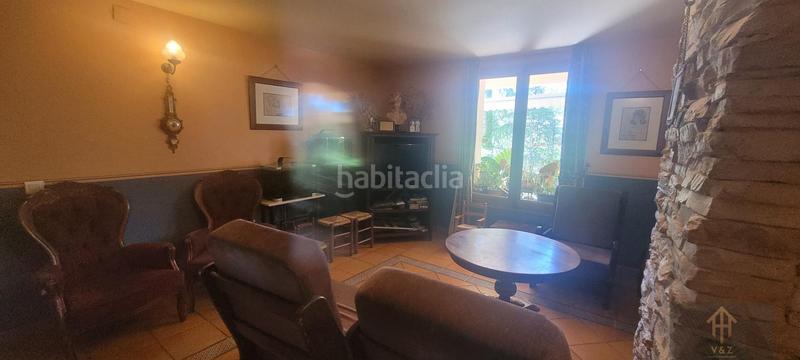 Foto 51ac7095-c40c-434e-a2f2-1e80413b3e33. Edifici amb piscina a Xixona