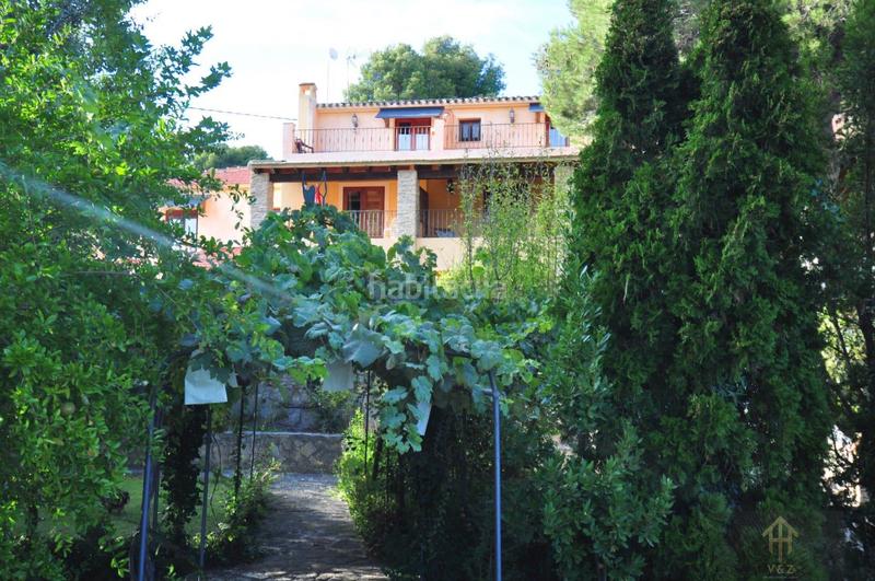 Foto 8f9f0595-3e28-4347-a232-34a91550d63e. Edifici amb piscina a Xixona