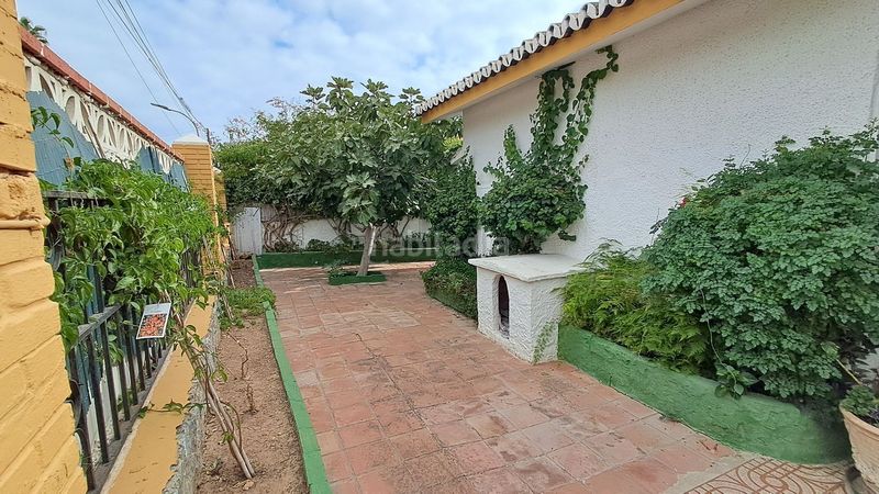 Foto 222a1585-15fe-477c-b1f1-fb3411c3a0d5. Chalet en El Pinillo Torremolinos
