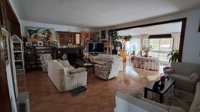 Foto 990f0ee1-3d5f-44e0-8c7e-afa653c1a92c. Chalet en El Pinillo Torremolinos