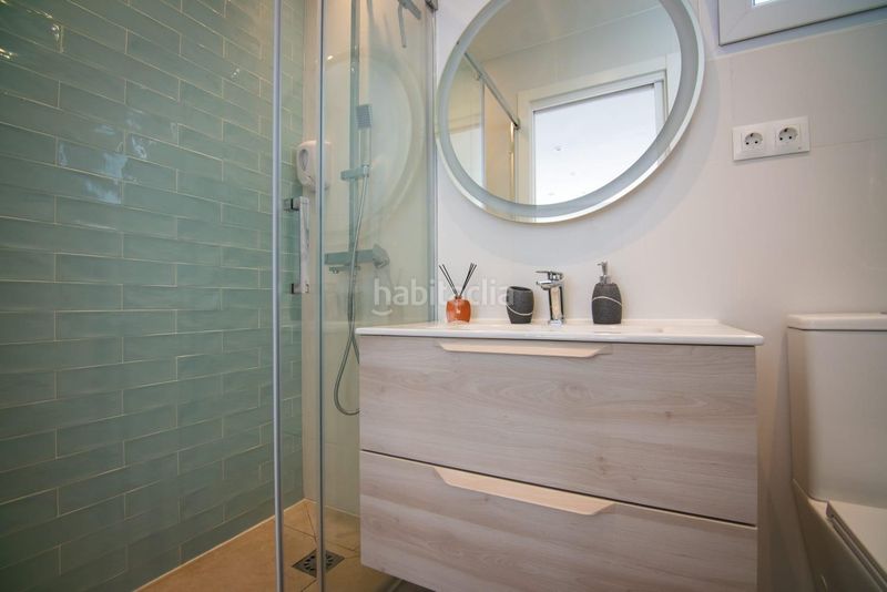 Foto adbd4648-087e-47bd-8bf5-e98536d867dc. Casa adossada amb calefacció aparcament a Zona Centro Comercial Torrequebrada Benalmádena