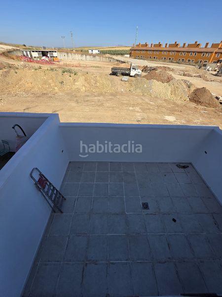 Foto 3bf500a7-c51e-497a-aa96-a79c75279788. Casa adossada a calle séneca 6 a Campillos