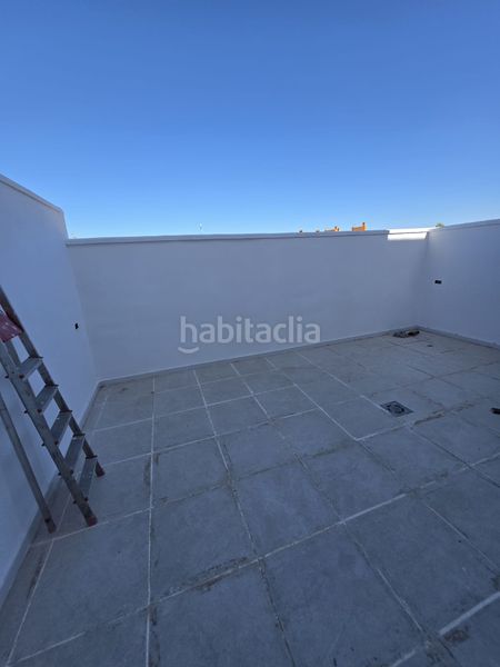 Foto 41754c73-adf7-471e-9e0a-89d478a46e20. Casa adossada a calle séneca 6 a Campillos
