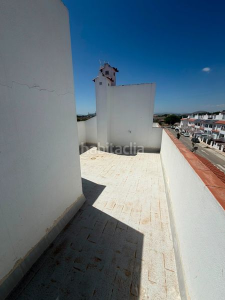 Foto 66d743c6-6b5b-40e1-8930-383efad21493. Casa adossada a calle séneca 6 a Campillos