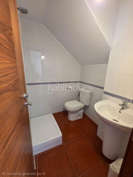 Foto cf96c346-8a3d-42b5-aa34-711de023d7f6. Casa adossada a calle séneca 6 a Campillos