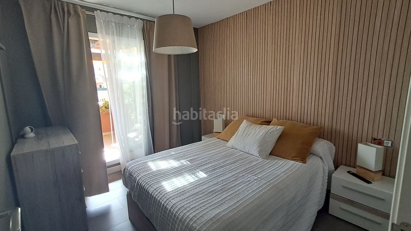 Foto c2dc48b2-1ce1-4374-9001-5c9c36fd5762. Dúplex a calle ancla 6 a Zona Centro Comercial Torrequebrada Benalmádena