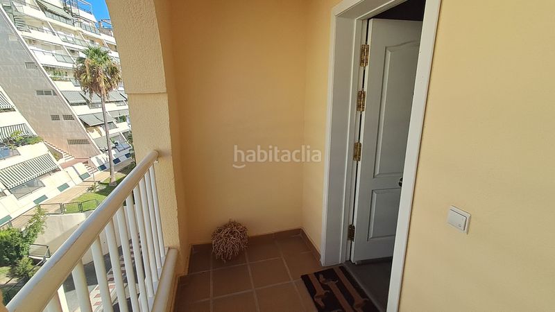 Foto e0905cc4-1e79-4140-af7d-c1ac585019dd. Dúplex a calle ancla 6 a Zona Centro Comercial Torrequebrada Benalmádena