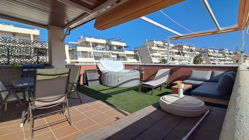 Foto e236a8d2-d608-4373-8686-2b9f99862575. Dúplex a calle ancla 6 a Zona Centro Comercial Torrequebrada Benalmádena