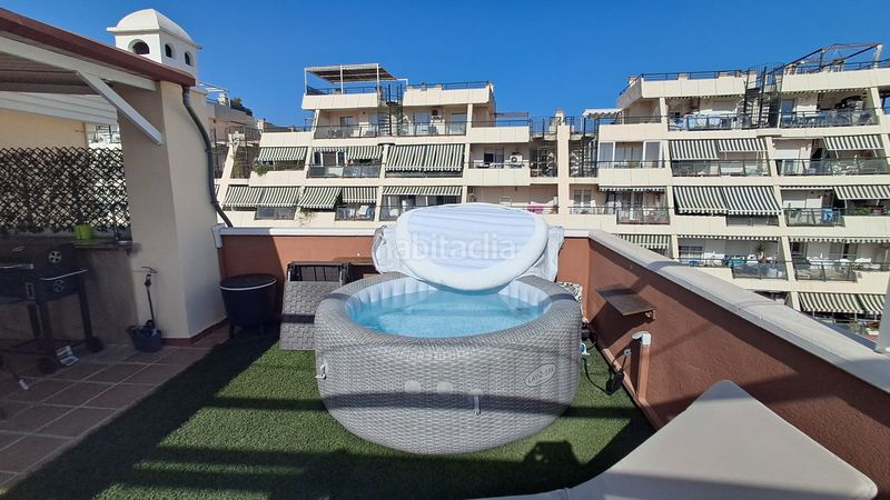 Foto f67f5c10-0e06-4fa1-85b2-b53b99b150d8. Dúplex a calle ancla 6 a Zona Centro Comercial Torrequebrada Benalmádena