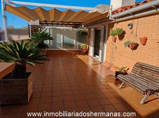 Duplex in Estruch-Eixample. Ático duplex junto marina