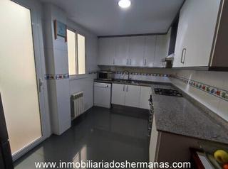 Dúplex a Estruch-Eixample. Ático duplex junto marina