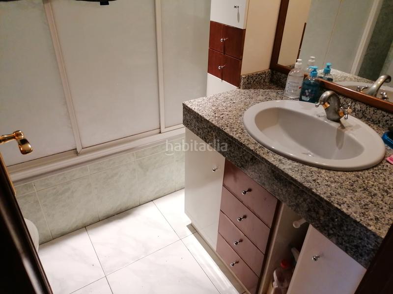 Foto 3ce8dcbf-3168-407a-937d-5c7a52f9d3ae. Casa pareada casa junto once de septiembre en Estruch-Eixample Prat de Llobregat (El)