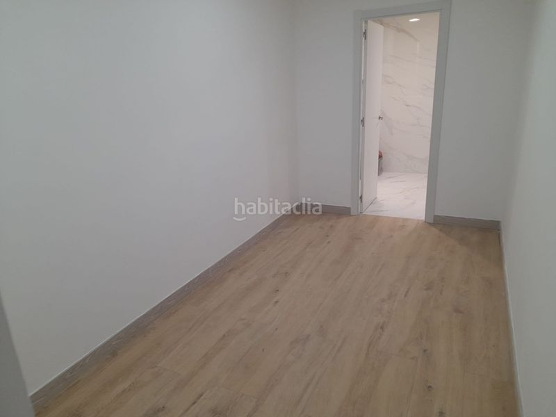 Foto 02ad978c-6301-44c0-9360-ff1c50ab1401. Local comercial a Estruch-Eixample Prat de Llobregat (El)