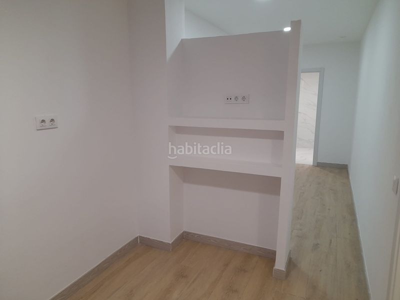 Foto 1564ad06-edc0-4314-9918-488dcd677d88. Local comercial a Estruch-Eixample Prat de Llobregat (El)