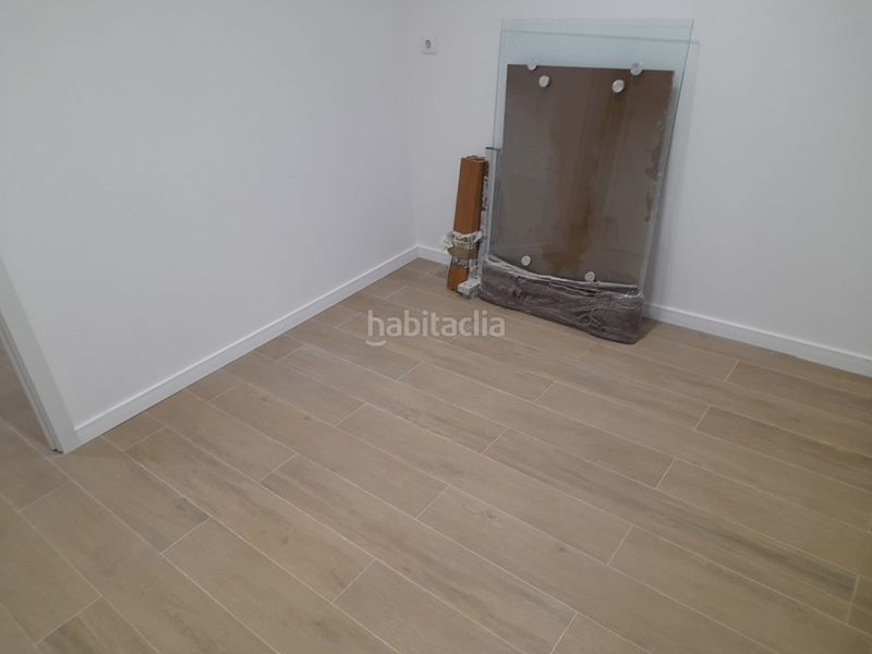 Foto 296c7be7-f8c4-4629-a6d2-57da6377a9c2. Local comercial a Estruch-Eixample Prat de Llobregat (El)