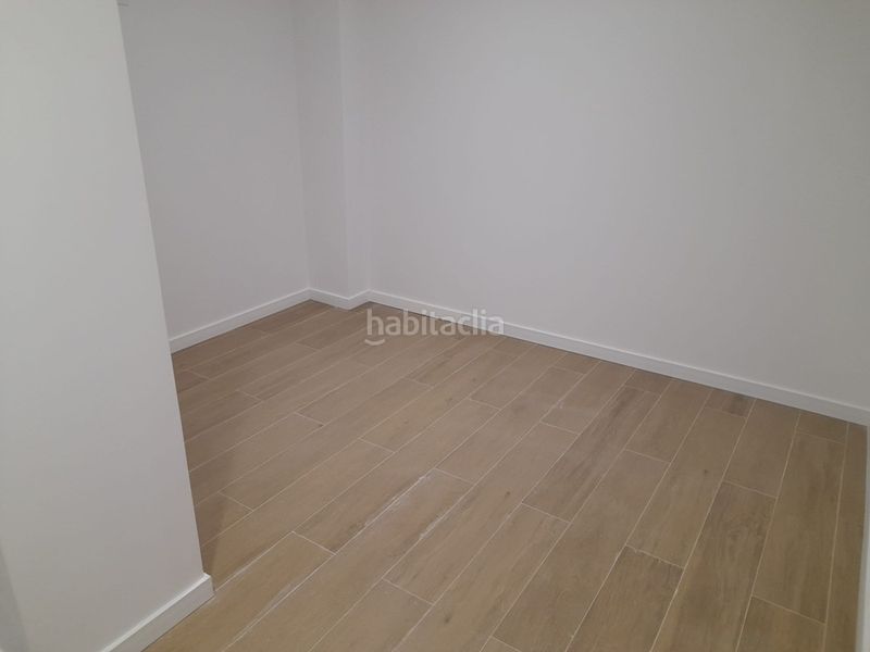 Foto 56d3fb9e-4355-406d-8894-bf8cef860d67. Local comercial a Estruch-Eixample Prat de Llobregat (El)