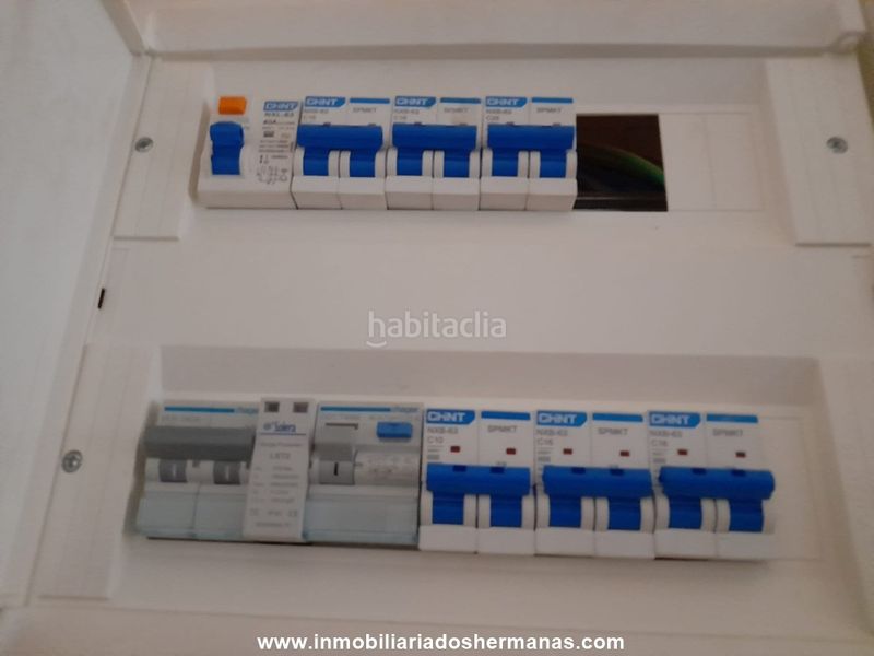 Foto 1ac7d7d1-ee91-43d4-bf8d-a0844742bf46. Pis a Centre Prat de Llobregat (El)