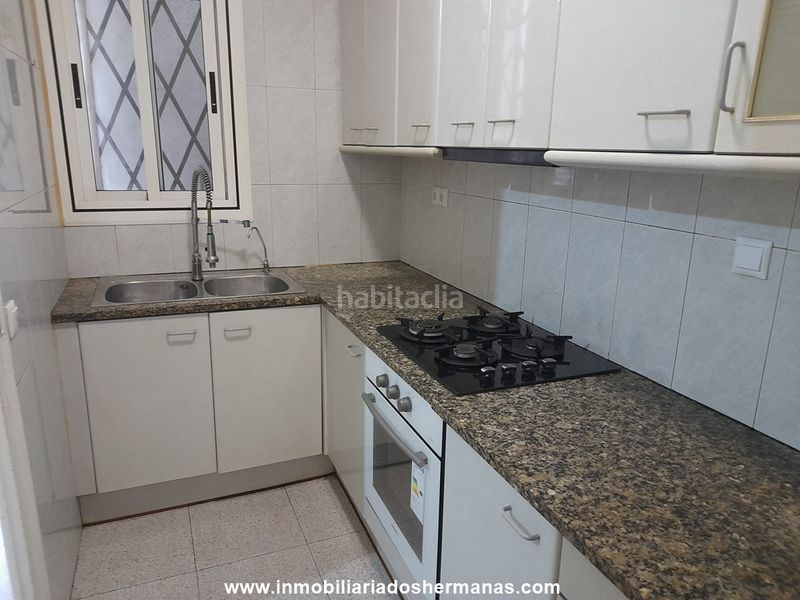 Foto cfca1f6a-4574-4be8-8498-9ecd7b38c3e7. Pis a Centre Prat de Llobregat (El)