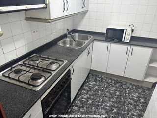 Appartement à Estruch-Eixample. Piso actualizado en zona marina