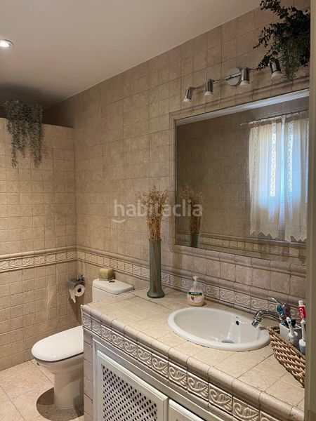 Foto c7ea91e8-a2e8-4b22-9fbc-bca17b891b08. Casa a El Valle Lucena