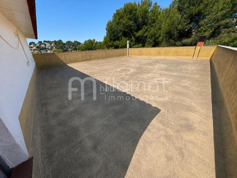 Foto 367bc3d0-e358-4bd2-a658-b84c3cecb581. Xalet amb xemeneia calefacció aparcament a Castellnou-Can Mir-Can Solà Rubí