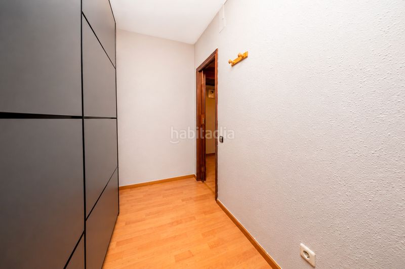 Foto fe918c20-47ae-488b-80fa-c4bdae92a06b. Pis a Sants-Badal Barcelona