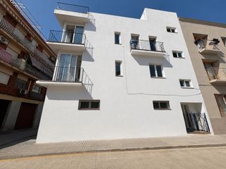 Chalet in Casagemes. En exclusvia chalet esquinero cerca del mar.