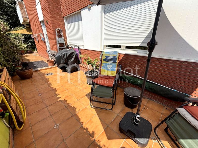 Foto 5ba0ca10-eedf-473c-bcb2-73788d7d6d9f. Piano terra con riscaldamento parcheggio piscina in Montgat