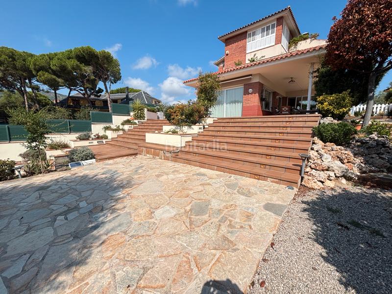 Foto 27e36e1c-9cb7-4909-8af3-8d2eae300c7f. Xalet amb xemeneia calefacció aparcament piscina a Masnou (El)