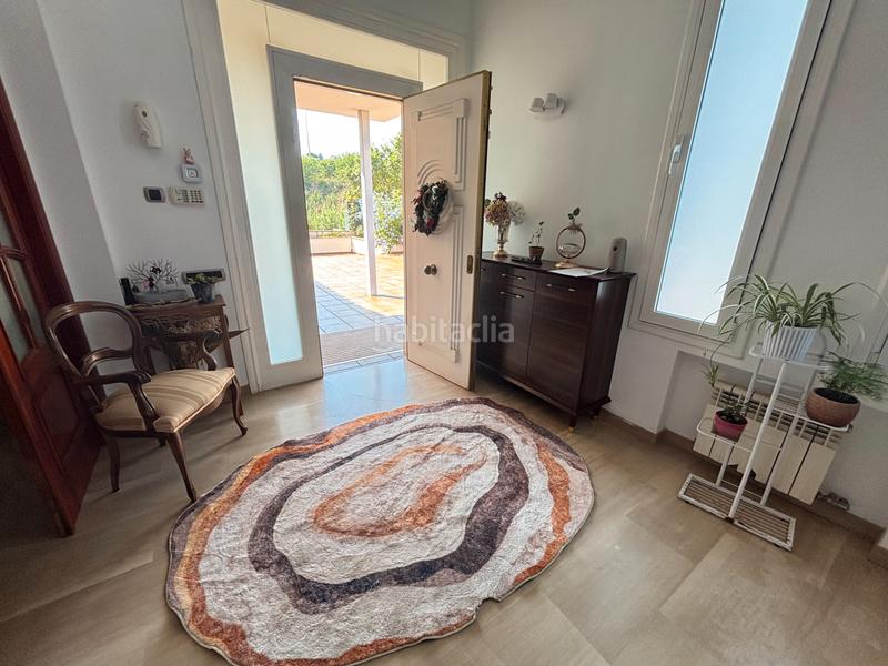 Foto 66b98aaa-c5d9-44c2-a45d-31f6117ee821. Xalet amb xemeneia calefacció aparcament piscina a Masnou (El)