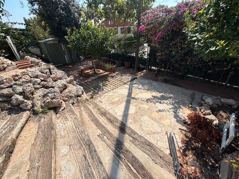 Foto e98dd676-03cd-41d7-83ae-1dcd0fd02fc9. Xalet amb xemeneia calefacció aparcament piscina a Masnou (El)