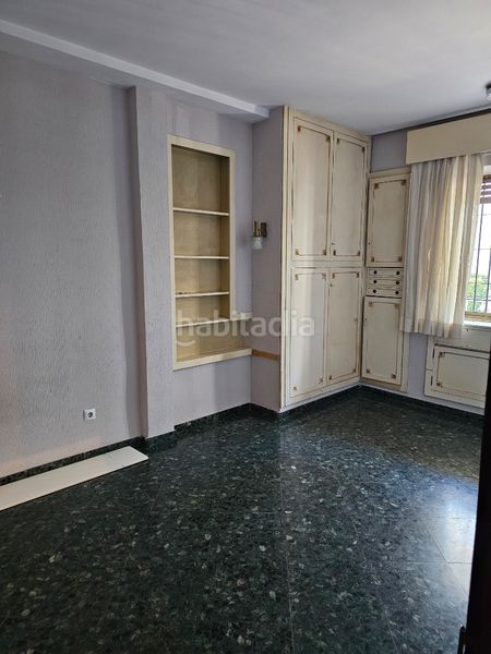 Foto 808058a8-5d62-4865-83a4-7998302c7841. Pis amb aparcament a Los Remedios Sevilla