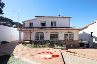 Casa a Palau-solit i Plegamans