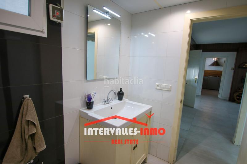 Foto abc0d5de-a6a7-4049-9df5-af8fc017d8f2. House with heating in Caldes de Montbui