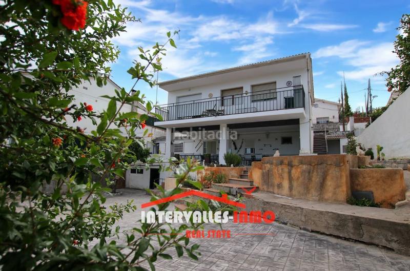 Foto b4e649d0-356c-4bfb-b933-f8e42182eff2. House with heating in Caldes de Montbui