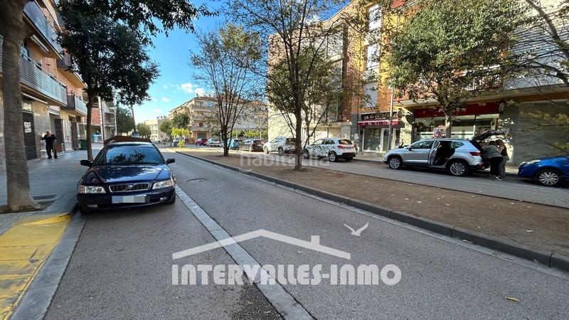 Foto 6a60a3a4-a7d0-4ba0-8d48-b4166c89873d. Local comercial en Palau-solità i Plegamans