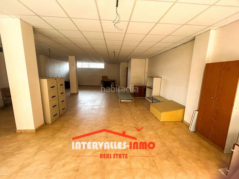 Foto df37d8dd-b592-47a3-8911-cd2291220185. Local comercial en Palau-solità i Plegamans