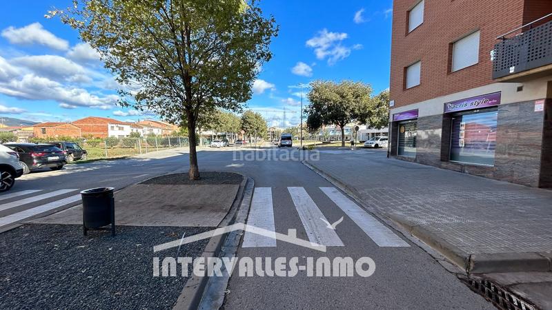Foto f1ea75ff-fa8d-4b69-9a22-12f7f8909318. Local comercial en Palau-solità i Plegamans