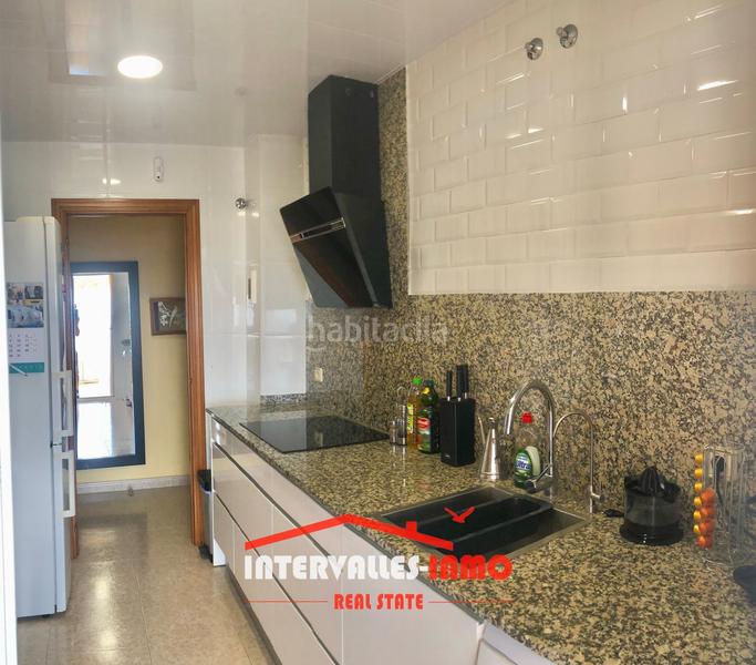 Foto f045e1a6-f4bc-4596-a954-8bf0d4c9955b. Dachwohnung mit heizung pool in Nucli Antic Cunit