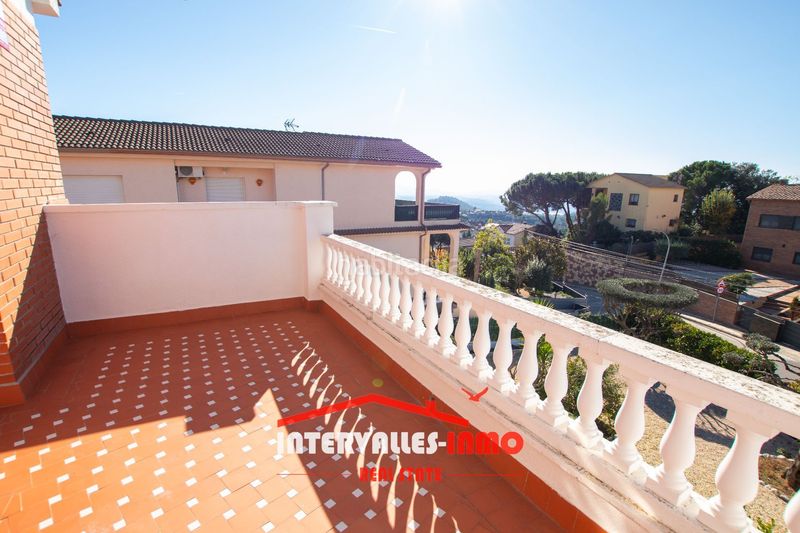 Foto 6b7bb4db-a421-4613-9e3a-c3b780d98147. House with heating parking pool in Bigues i Riells del Fai