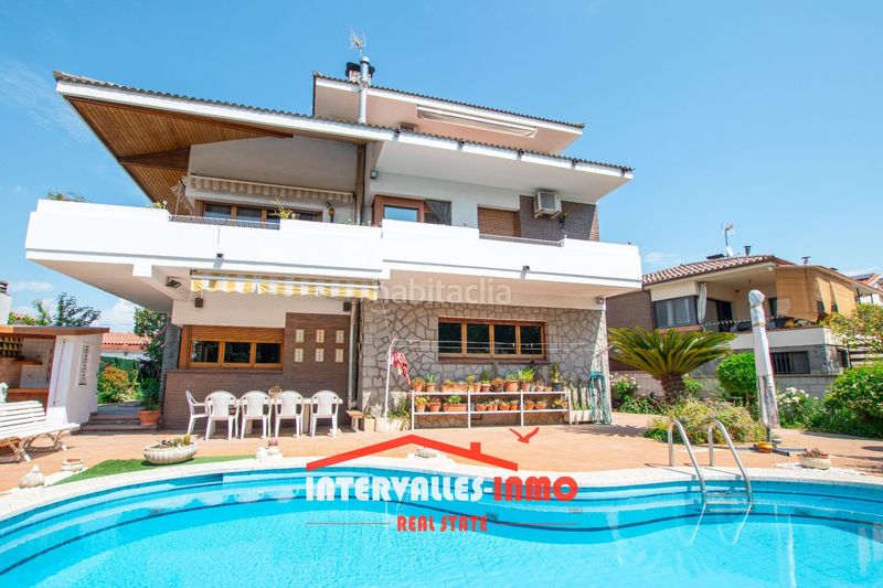 Foto 6eff5b2c-822a-49c1-9811-c5b55a1bd221. House with heating pool in Palau-solità i Plegamans