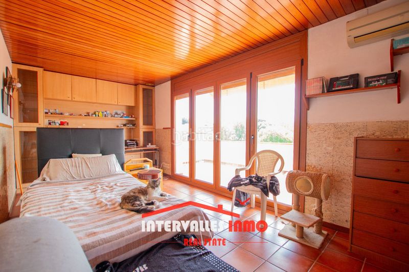 Foto 8b21d036-14c5-436e-b317-25da217777c6. House with heating pool in Palau-solità i Plegamans